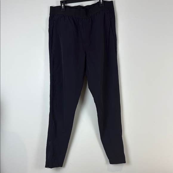 Frank & Oak Black Pants with Tapered Fit Size Large - Picture 1 of 6